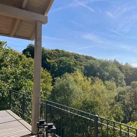 Forest Retreat- Serene 160m2 With Forest Views *