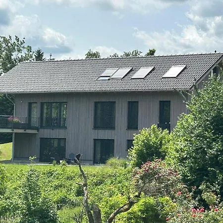 Forest Retreat- Serene 160m2 With Forest Views Apartment *