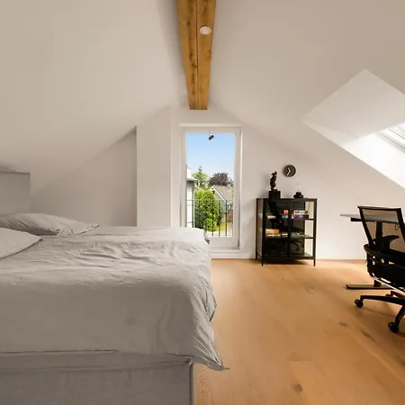 Forest Retreat Nature Nahe Koeln- 160 M2, 2 Schlafzimmer Und Blick Ins Naturschutzgebiet