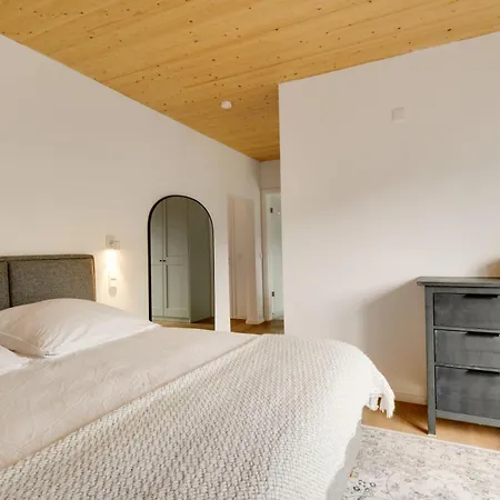 Forest Retreat Nahe Koeln- 160 M2, 2 Schlafzimmer, Wallbox Und Blick Ins Naturschutzgebiet Wermelskirchen