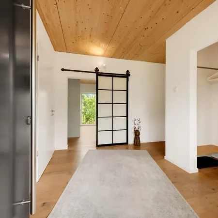 Forest Retreat Nahe Koeln- 160 M2, 2 Schlafzimmer, Wallbox Und Blick Ins Naturschutzgebiet * Wermelskirchen