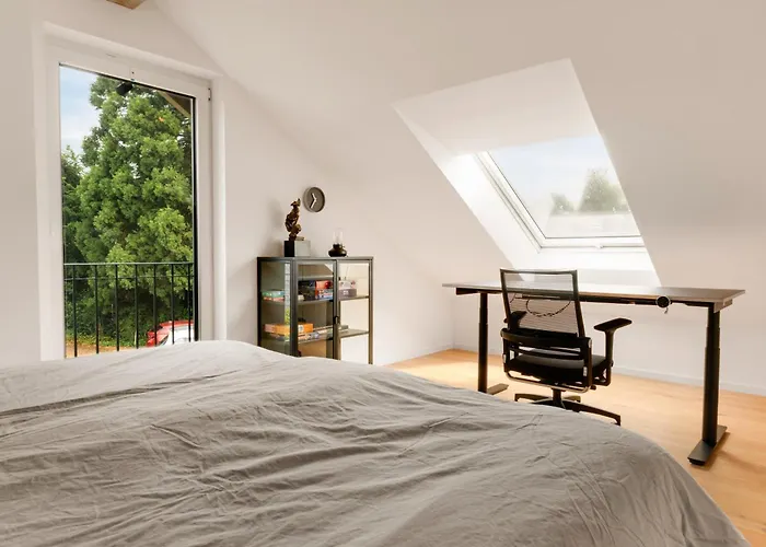 Διαμέρισμα Forest Retreat Nahe Koeln- 160 M2, 2 Schlafzimmer, Wallbox Und Blick Ins Naturschutzgebiet *