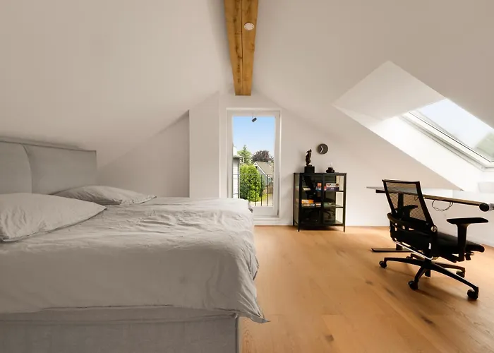 Forest Retreat Nature Nahe Koeln- 160 M2, 2 Schlafzimmer Und Blick Ins Naturschutzgebiet