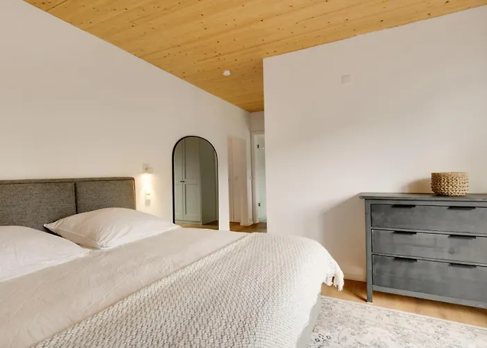 Forest Retreat Nahe Koeln- 160 M2, 2 Schlafzimmer, Wallbox Und Blick Ins Naturschutzgebiet Wermelskirchen